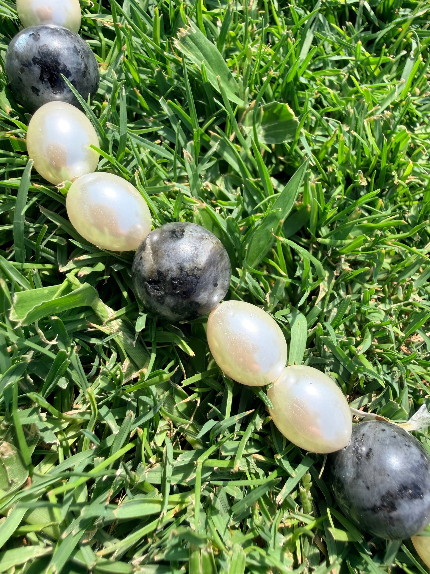 Dark Pearl, Mermaid Necklace ￼